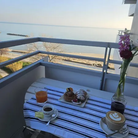 דירה Terrazzo Sul Mare פורטו סן ג'ורג'יו