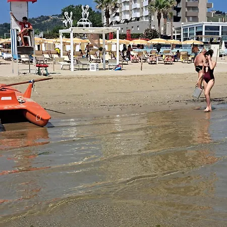 Terrazzo Sul Mare *